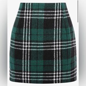 Black and Green Plaid Mini Skirt —New/Never Worn!!